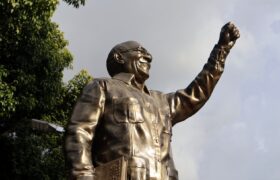 Paseo del Maestro en homenaje a Aristóbulo Istúriz en Caracas fue rehabilitado