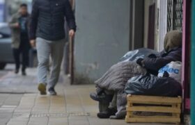 Más de 60 personas en situación de calle han muerto en Argentina debido al frío polar