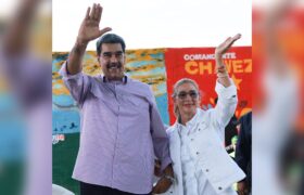 Cilia Flores: «El Zulia aprendió la lección, sabe de antidemocracia, fraude y mentira»