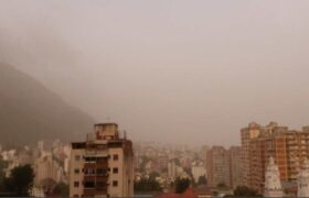 Polvo del Sahara cubrirá regiones del norte y centro de Venezuela esta semana