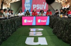 Cabello califica de extraordinario el alistamiento militar en Venezuela