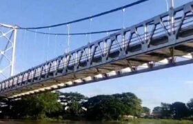 Restablecen conexión vial entre Apure y Barinas con puente de guerra en Bruzual