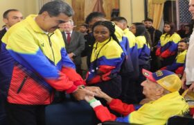 Presidente Maduro lamenta partida física de la gloria del deporte Julio César León