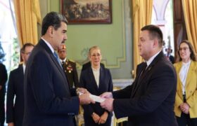 Presidente Maduro recibió Cartas Credenciales de nuevos embajadores en Venezuela