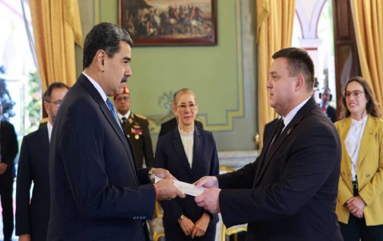 Maduro cartas credenciales