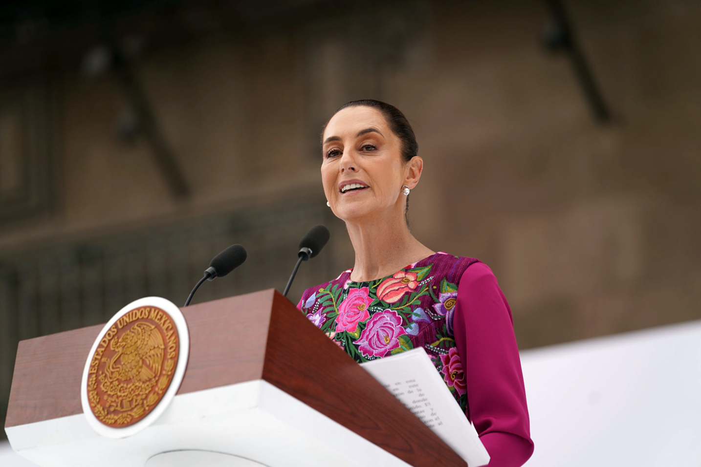 claudia-sheinbaum-zocalo-cdmx-2025
