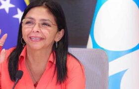 Vicepresidenta Rodríguez desmiente EEUU: El cartel de drogas está en el norte