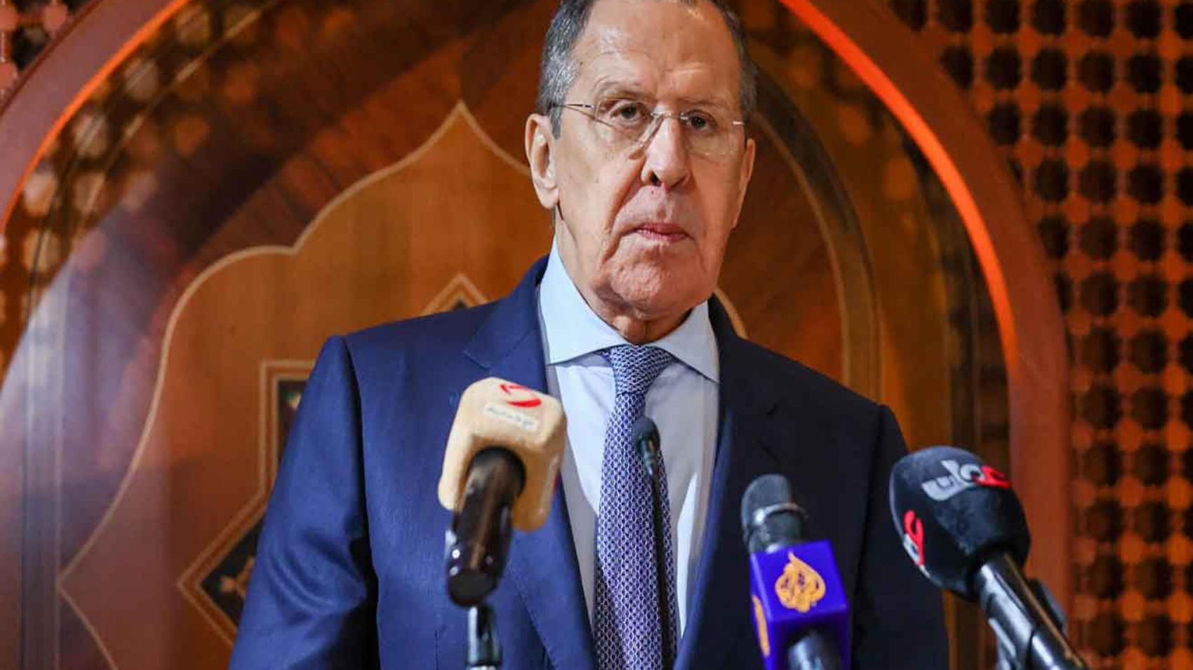 lavrov-53