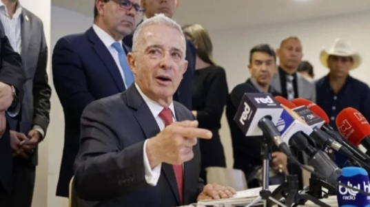 uribe (1)
