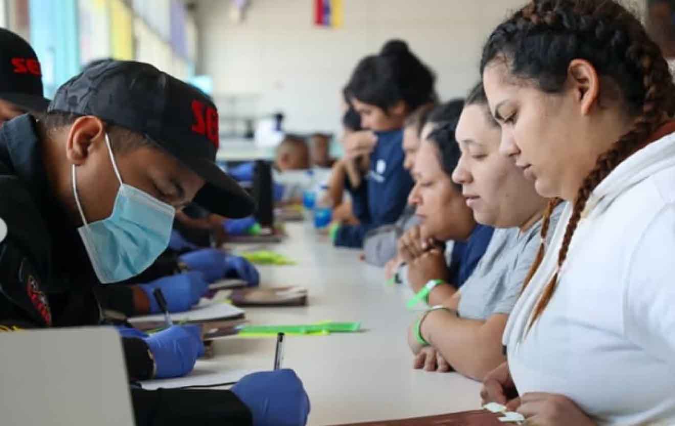Arribó a Maiquetía un vuelo con 185 migrantes venezolanos que retornan al país