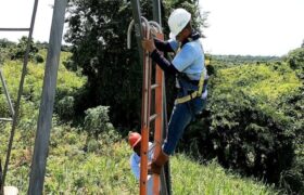 Realizan mantenimiento en líneas de transmisión de Monagas para elevar capacidad del servicio
