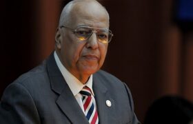 Presidente Maduro lamenta la partida física de Ricardo Cabrisas