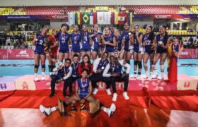 La selección nacional femenina de voleibol sub-17 se coronó en el Suramericano