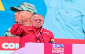 Diosdado Cabello convoca gran movimiento mundial frente amenazas de EEUU contra Venezuela
