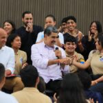Más de seis millones de estudiantes retornaron a clases este 15 de septiembre