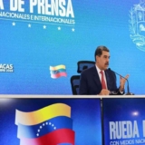 maduro a los grupos armados