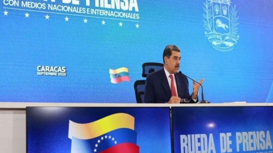 maduro a los grupos armados