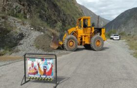 Despejan deslizamientos de tierra en Troncal 7 de Mérida