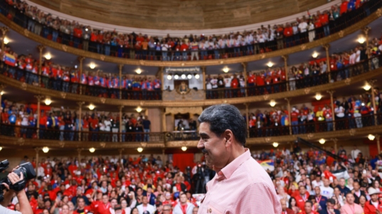 photo_5051104049922946094_y