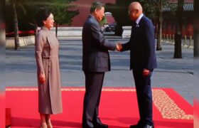 Jorge Rodríguez participa en actos conmemorativos en Pekín