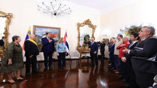 5130126710824176417 (1)