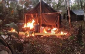 FANB destruye campamentos mineros en Amazonas