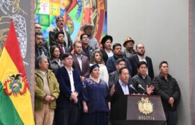 Arce denuncia intento de golpe legislativo y pide proteger el proceso electoral