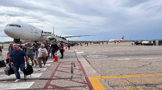 Arribó nuevo vuelo con 493 turistas rusos a la isla de Margarita