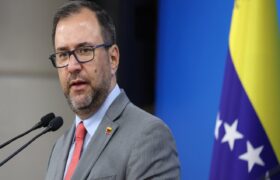 «Se pone del lado de la paz o en la agenda de la CIA»: Venezuela emplaza a Trinidad y Tobago