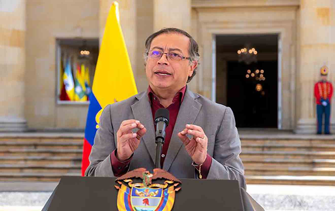 Gustavo-Petro1-1-1-2-3-4