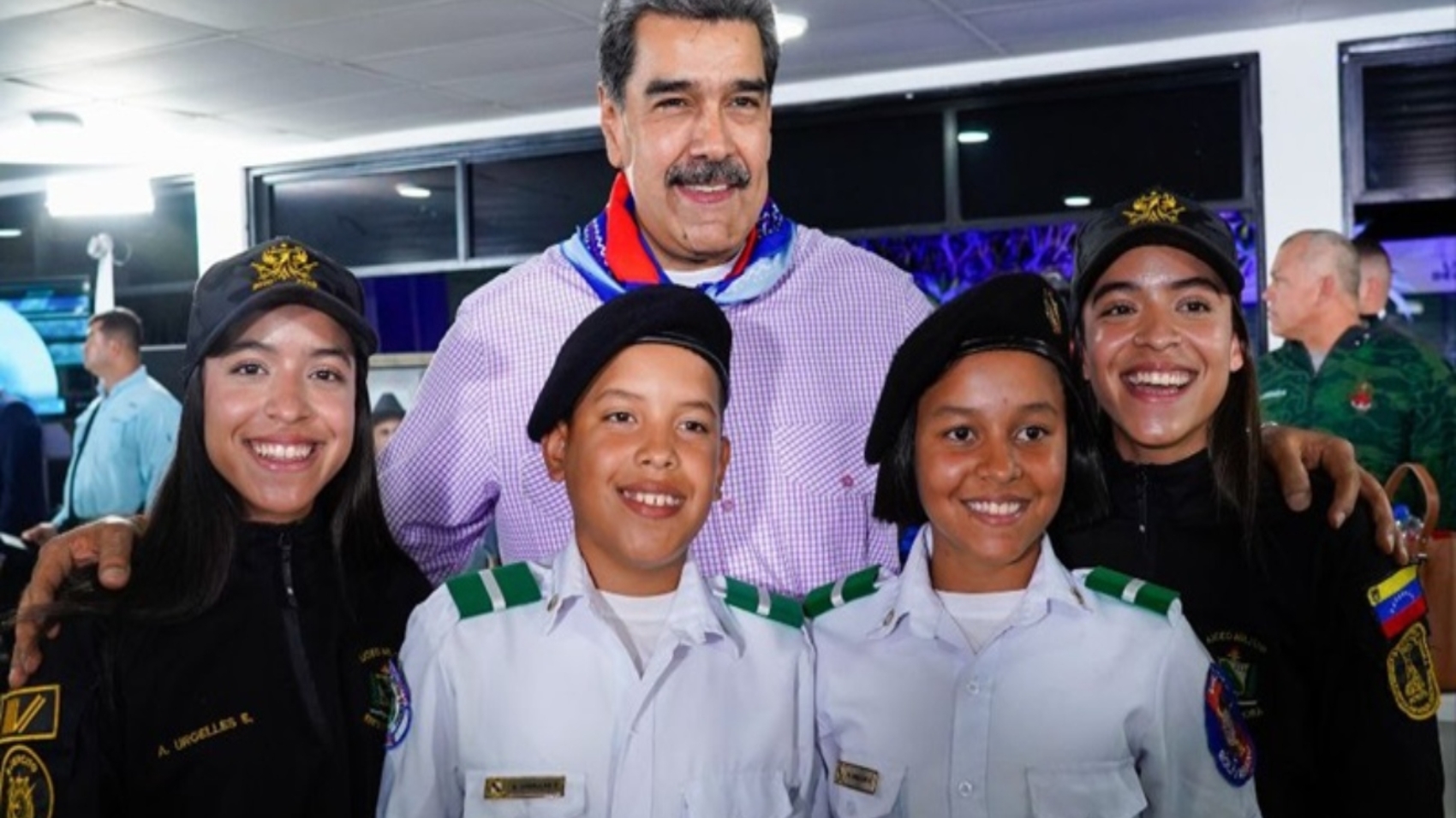 Maduro niños y niñas
