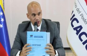 Educación abre debate nacional sobre el impacto de las tareas escolares