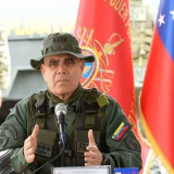 Padrino López Estamos haciendo todo lo que está en nuestras manos para evitar la guerra