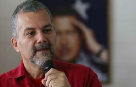 Ricardo Molina: La educación ambiental debe asumirse como un valor cultural permanente