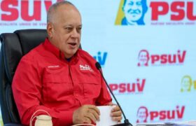 Cabello llama a los pueblos del mundo a respaldar a Venezuela frente la agresión externa