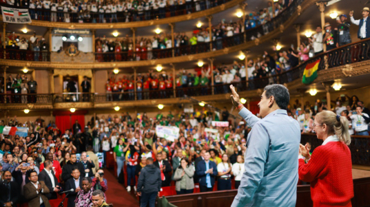 photo_5134106058153462668_y