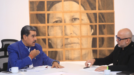 photo_5147632976047835985_y