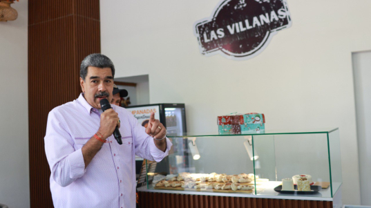 photo_5157100604386642804_y