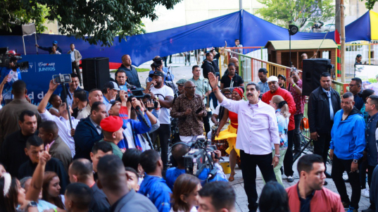 photo_5157100604386642814_y-1