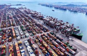 China activa este lunes la tregua comercial con Estados Unidos
