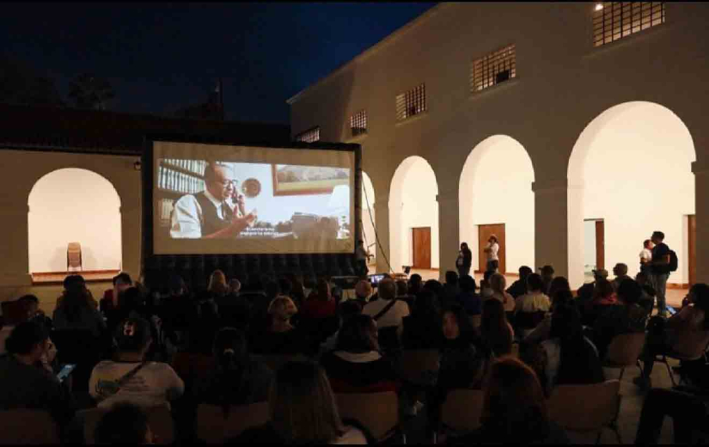 Ministro Villegas invitó a ver la película “Nicolás” en la Casa de la Libertad y la Cultura