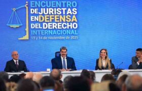 Presidente Nicolás Maduro clausura Encuentro de Juristas en Defensa del Derecho Internacional