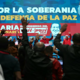 PSUV aprobó propuesta del presidente Maduro