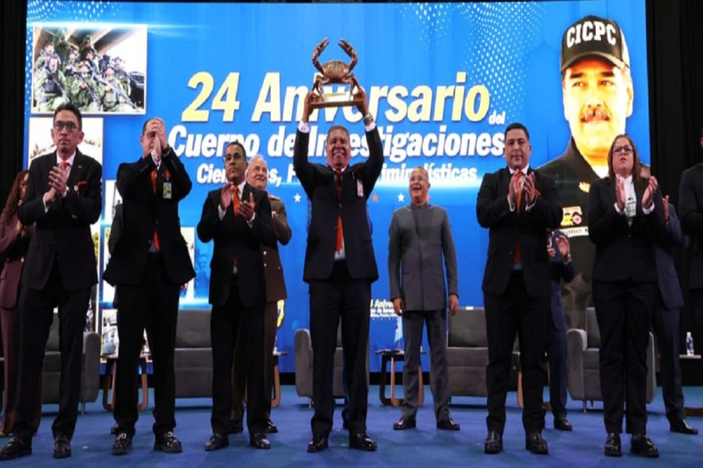 Premios-Cangrejos-2025-exaltan-la-labor-de-investigacion-cientifico-penal-en-el-pais1