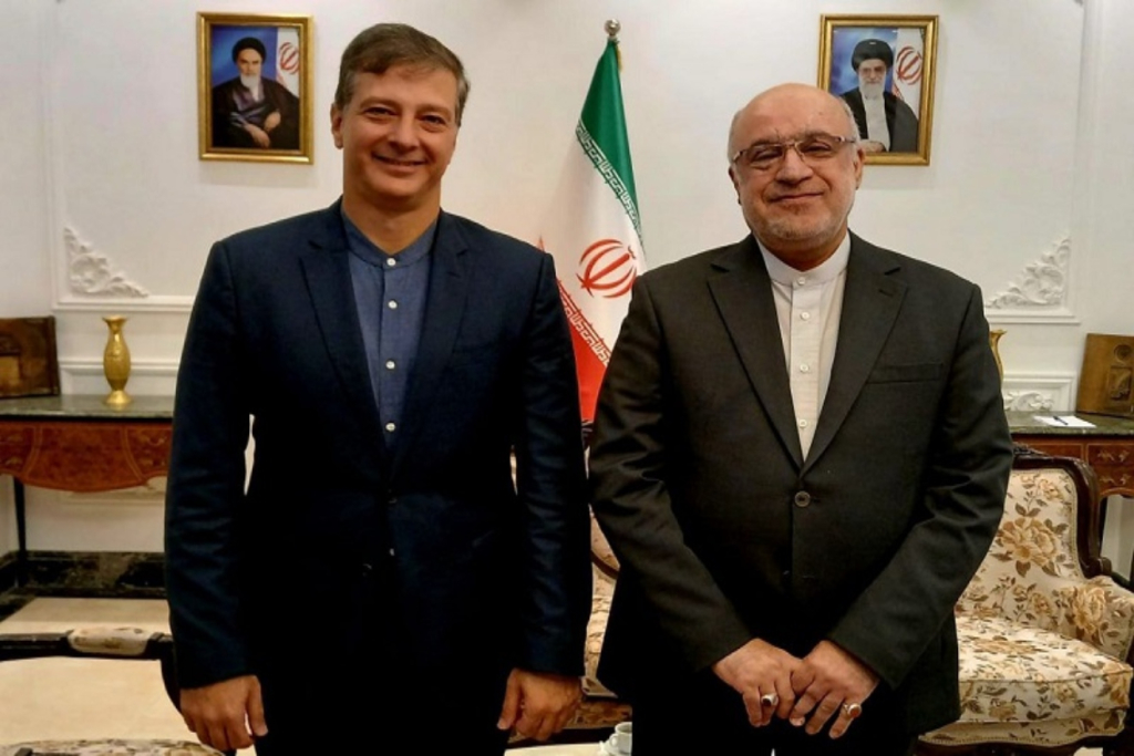 Venezuela-e-Iran-se-unen-en-Beirut-para-enfrentar-los-desafios-internacionales1