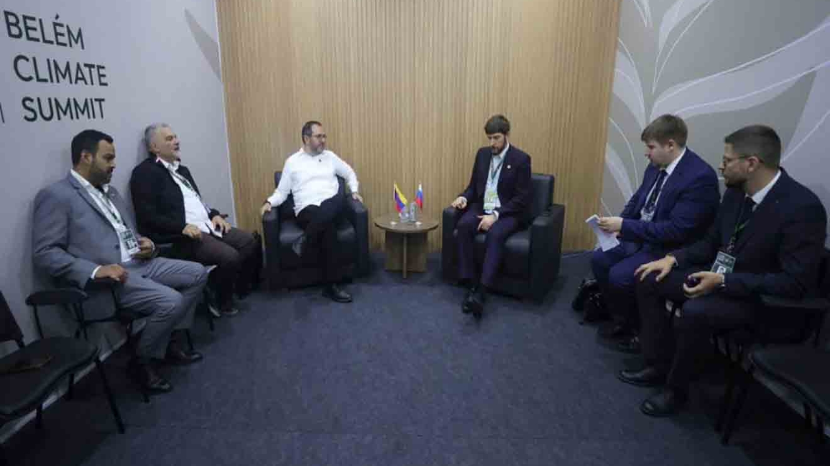 Venezuela y Rusia fortalecen cooperación climática en la COP30