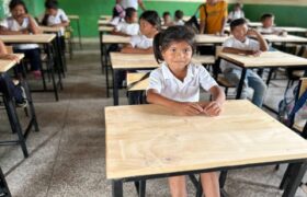 Plan «Cada pupitre cuenta» llega a escuelas indígenas en Amazonas
