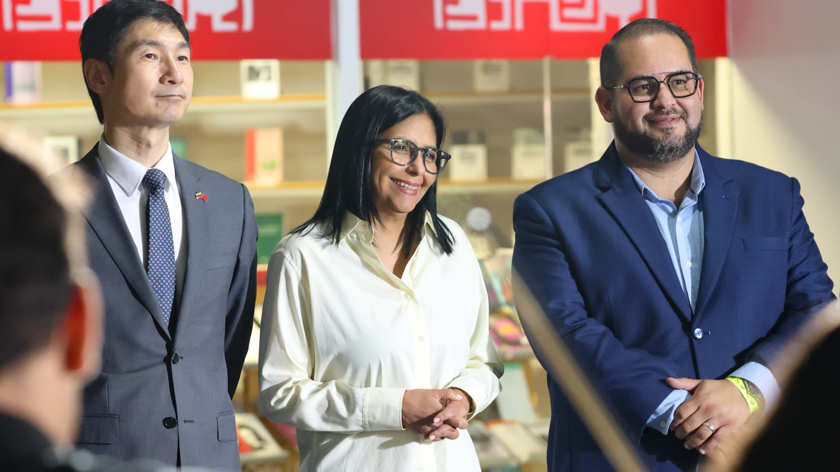 china-dona-instrumentos-musicales-a-el-sistema-cortesia-52241