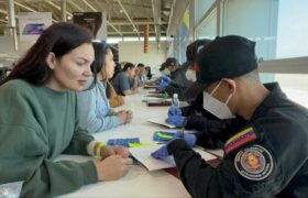 Más de 290 venezolanos deportados desde Estados Unidos regresan al país con la Gran Misión Vuelta a la Patria