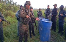 FANB destruye campamento del narcotráfico en el estado Zulia